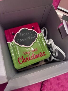 Scentsy Holiday Countdown Wax Warmer
